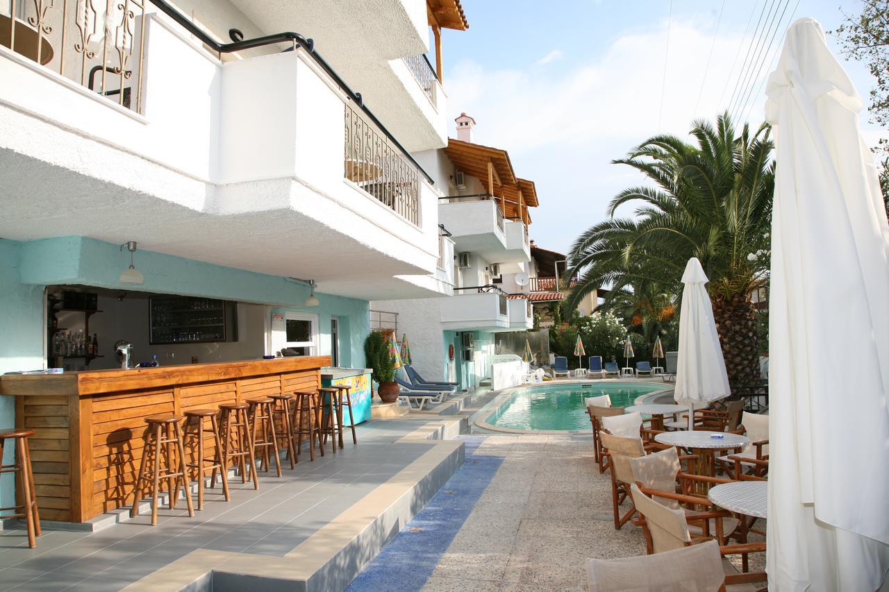Golden Sun Village Pefkochori Exterior photo